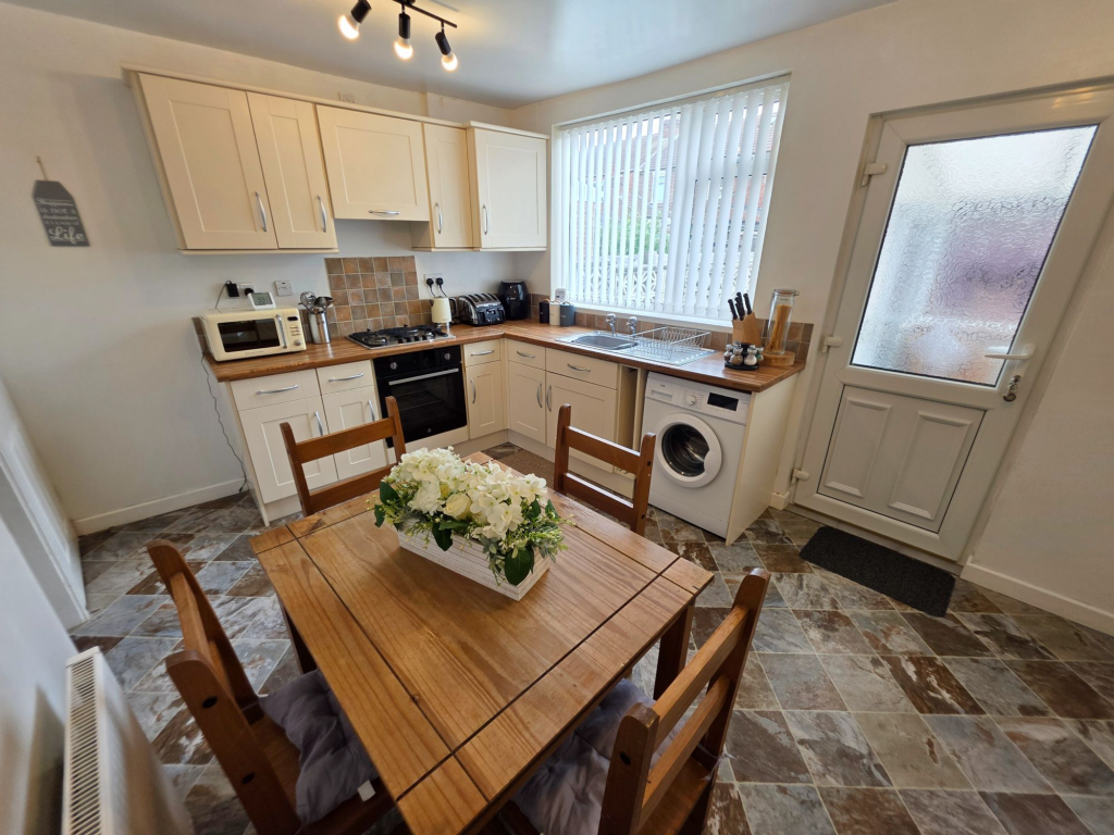 House in Doncaster - View 3