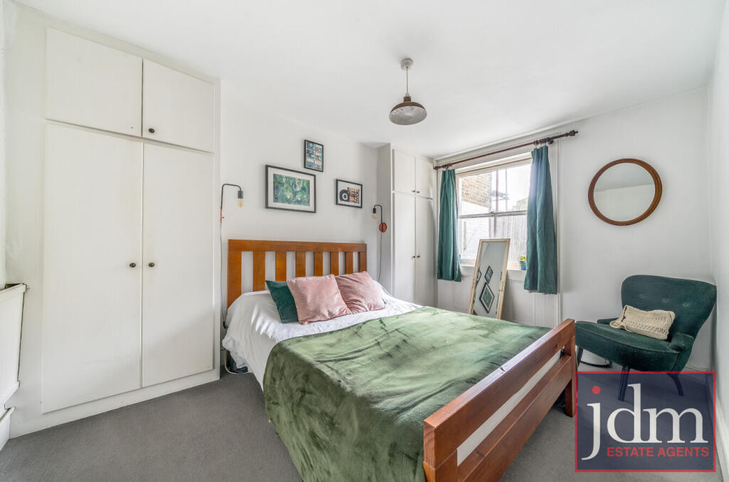 Apartment in London, Greenwich Town Centre, East Greenwich - View 5