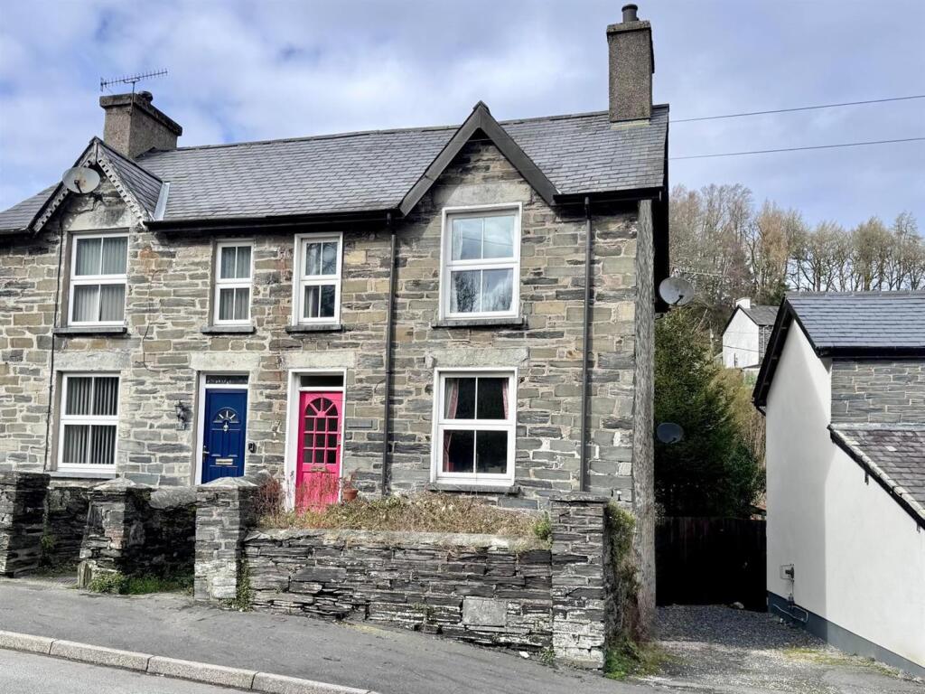Main image of property: Castle Terrace, Dolwyddelan