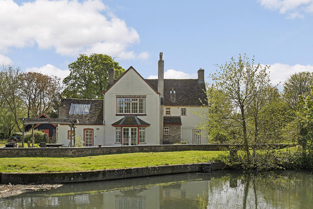 Main image of property: Mill Lane, Hemingford Grey, Huntingdon, Cambridgeshire, PE28