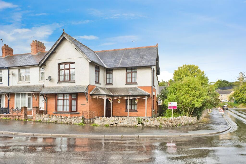 Main image of property: Victoria Avenue, Chard