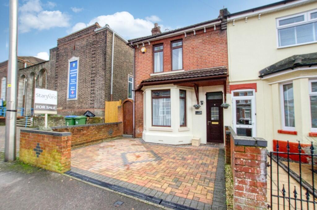 Main image of property: Manor Road North, Southampton, Hampshire, SO19