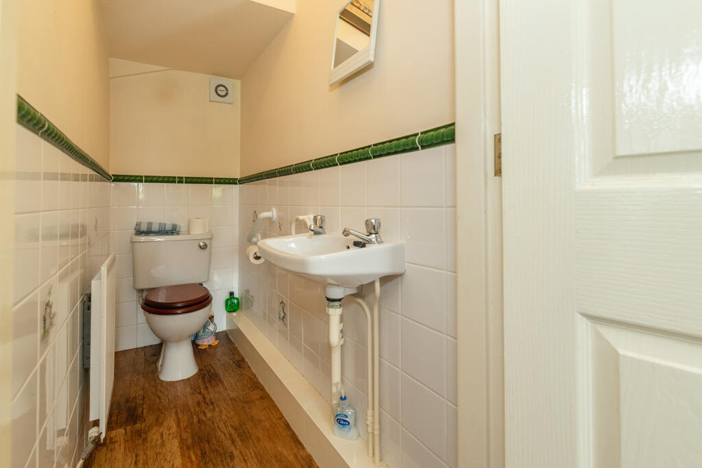House in Lancaster - View 5