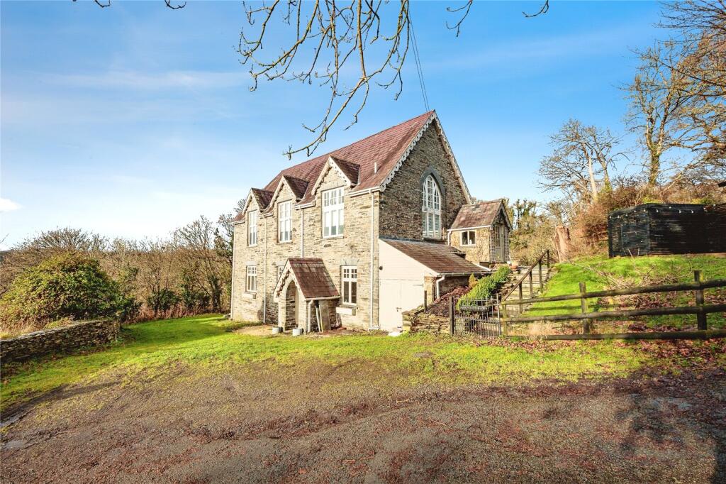 4-bed detached on Cenarth, Newcastle Emlyn, Carmarthenshire, SA38, £575,000