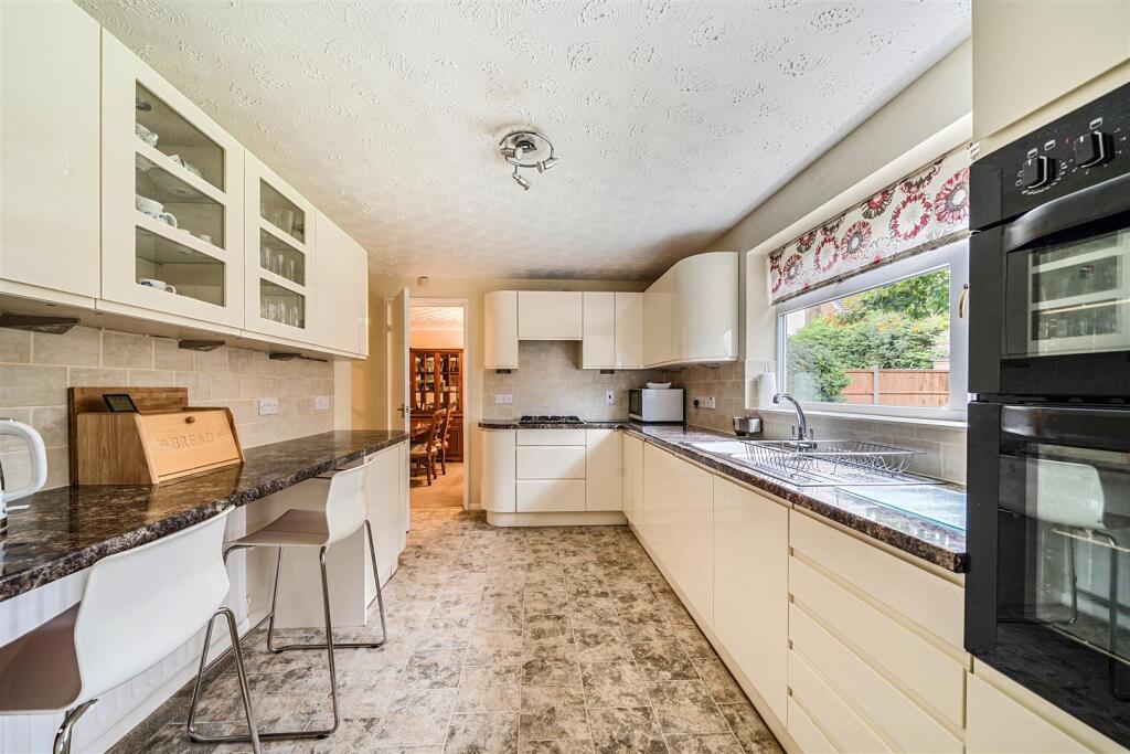 Milby Drive, Nuneaton, CV11 photo 3