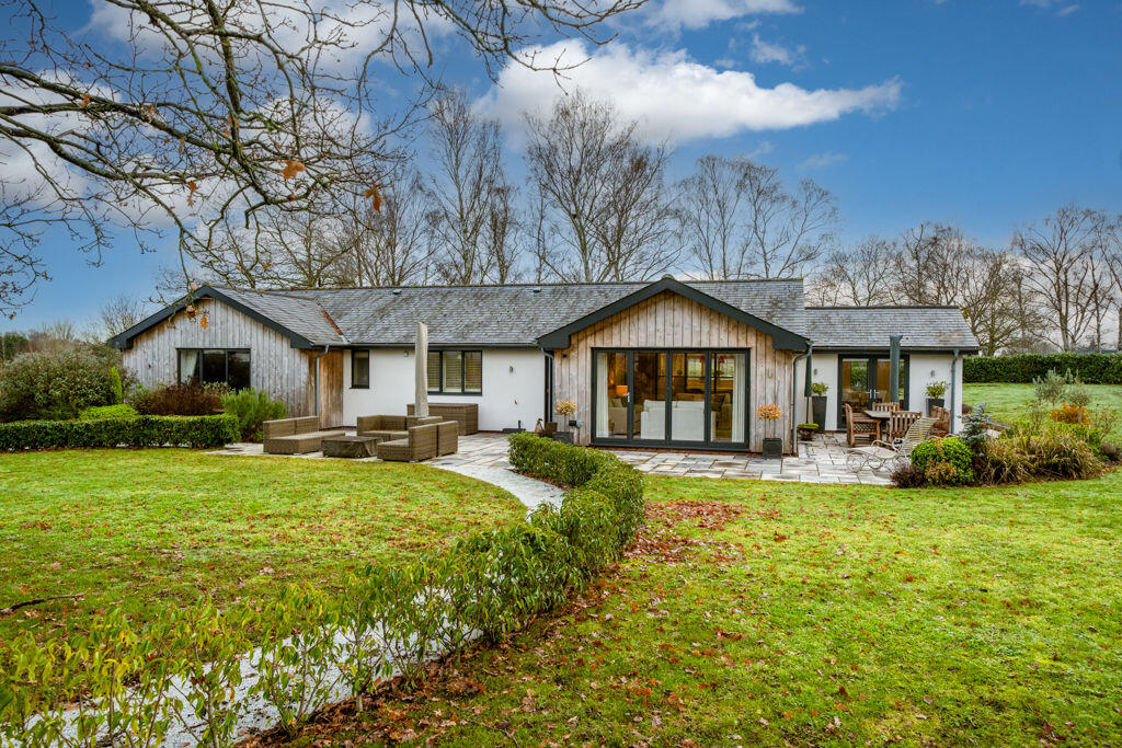 Main image of property: Stone Meadow, Butts Lane, Stone, Worcestershire