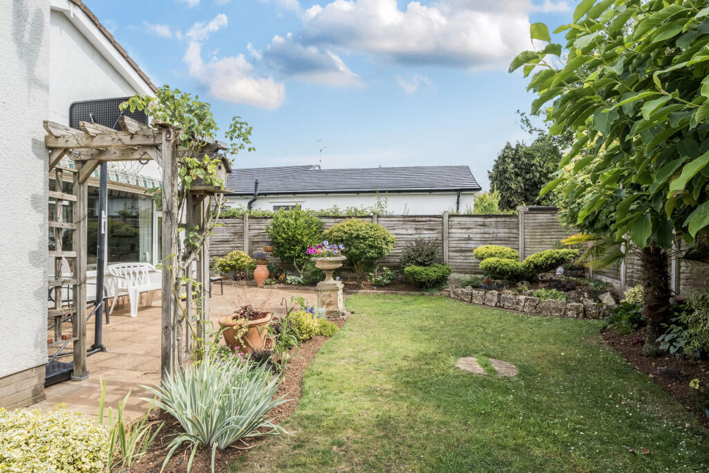 House in Backwell, West Town - View 2