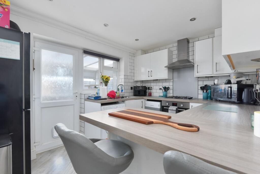 House in Ashford, Washford Farm, Kingsnorth - View 5