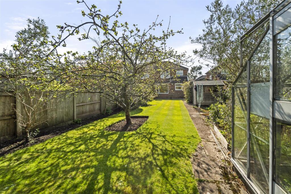 Okehampton Crescent, Sale - View 2