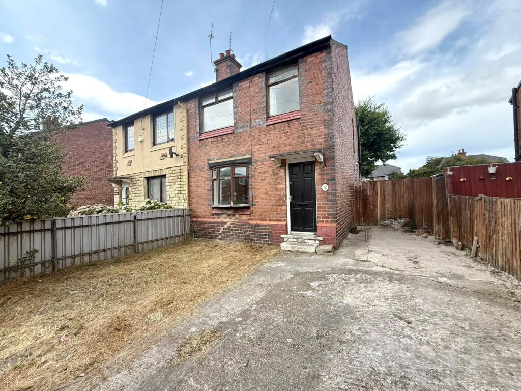 Main image of property: Fleet Street, Ellesmere Port, Cheshire West And Chester