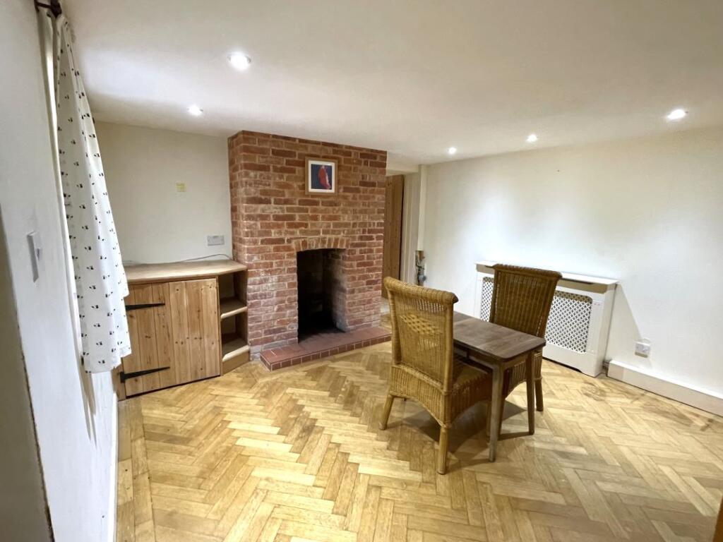 House in Peterborough - View 4