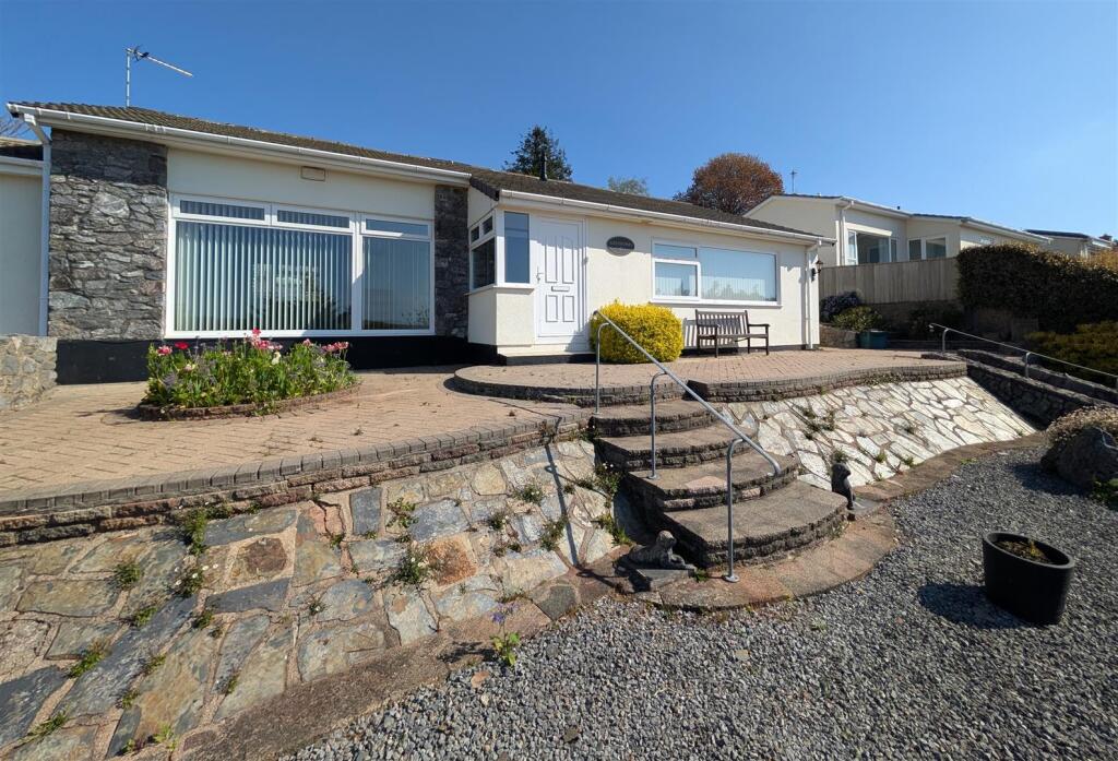 Main image of property: Courtfield, Totnes