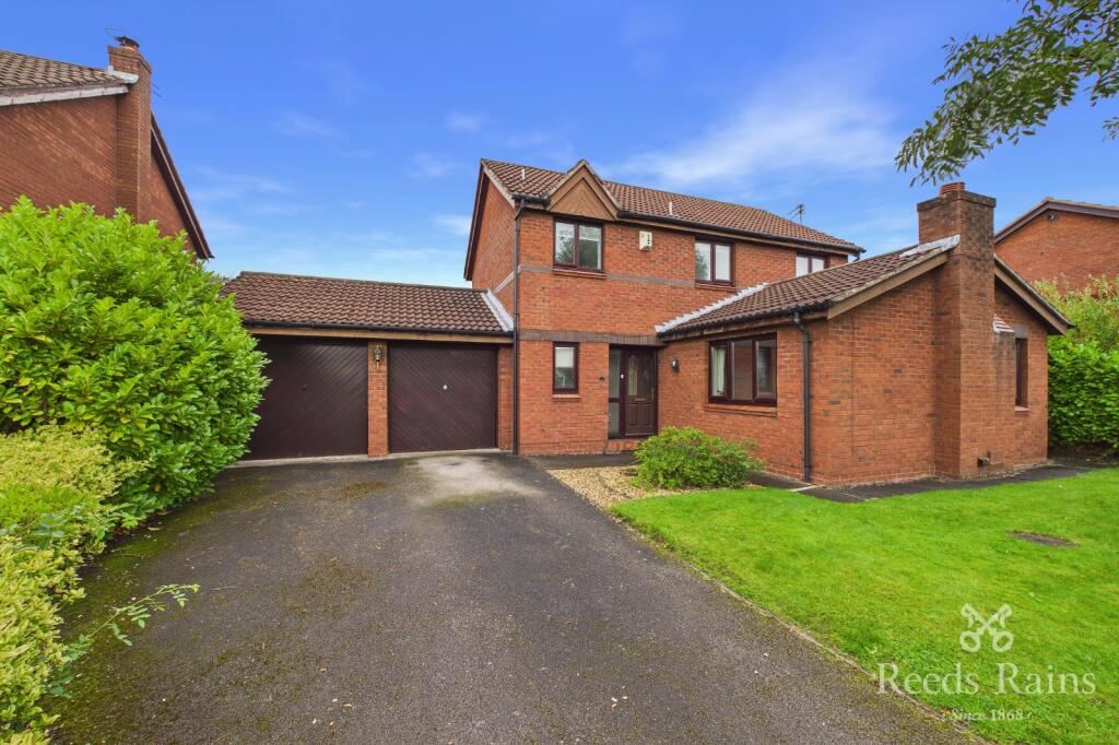 Main image of property: Clanfield Avenue, Widnes, Cheshire, WA8