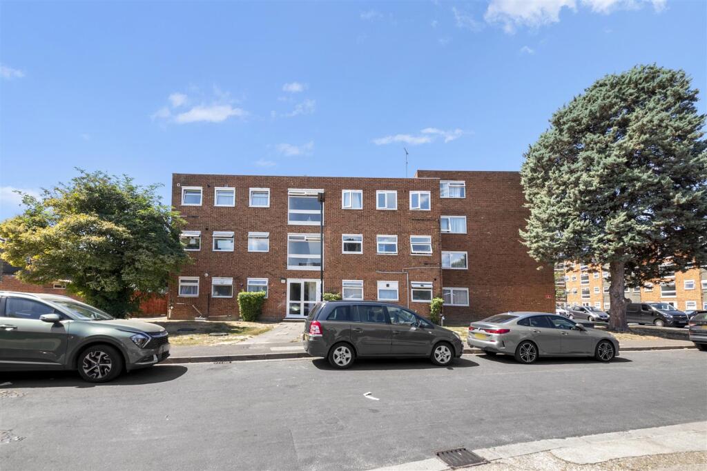 Main image of property: Memorial Close, Heston