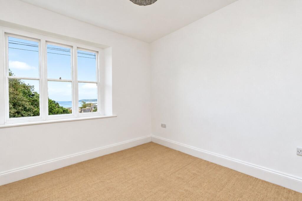 House in Truro - View 5