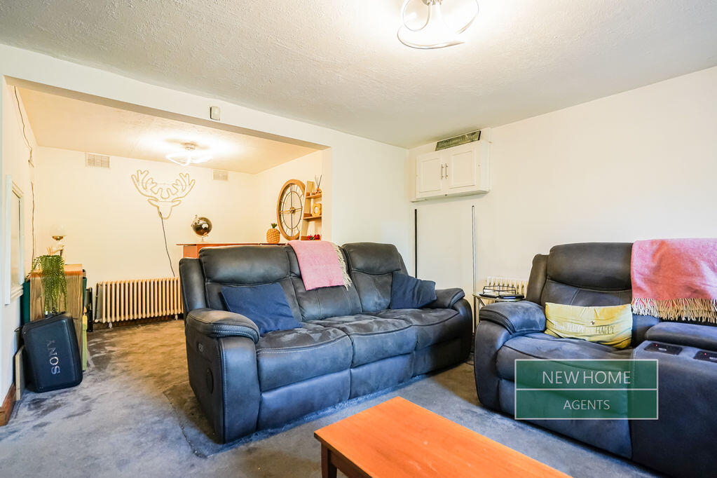 Thackley Old Road , Shipley, BD18 1DT photo 4