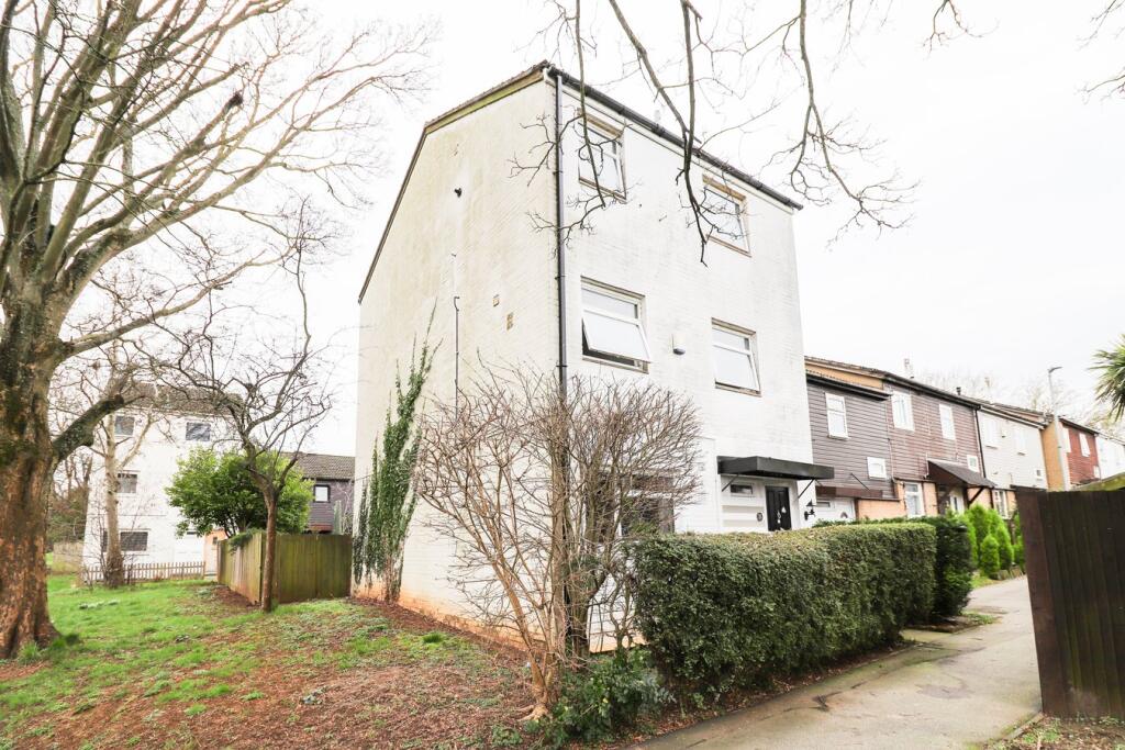 Main image of property: North Holme Court, Northampton, NN3