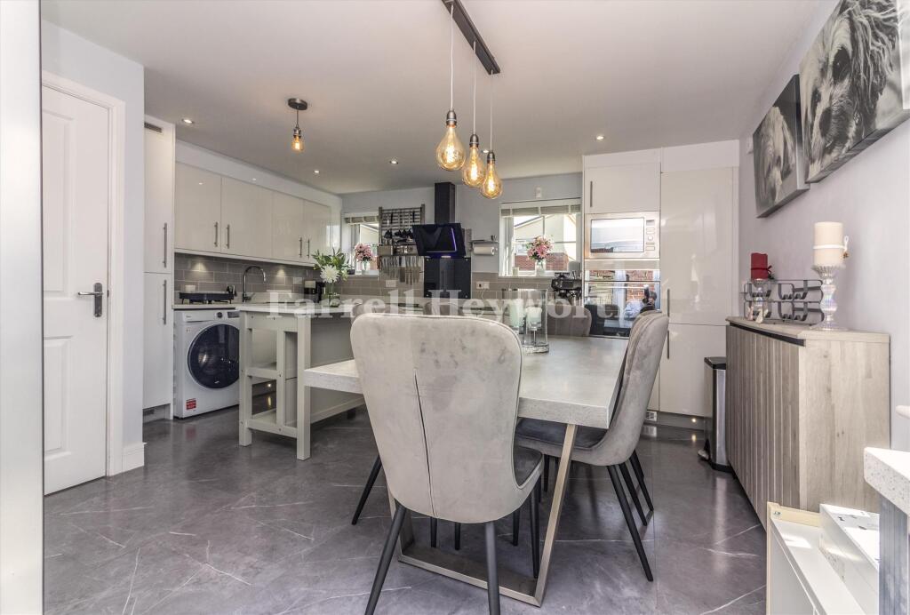 House in Preston - More
