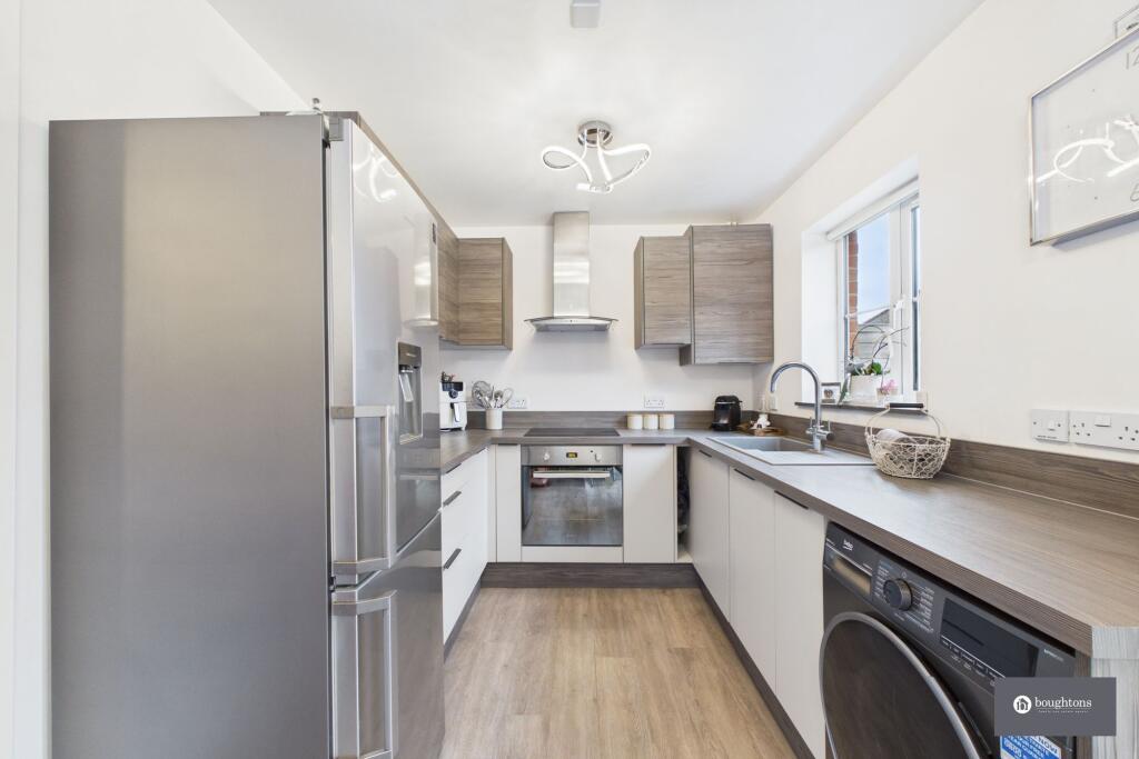 Whitehead Way, Buckingham, MK18 photo 4