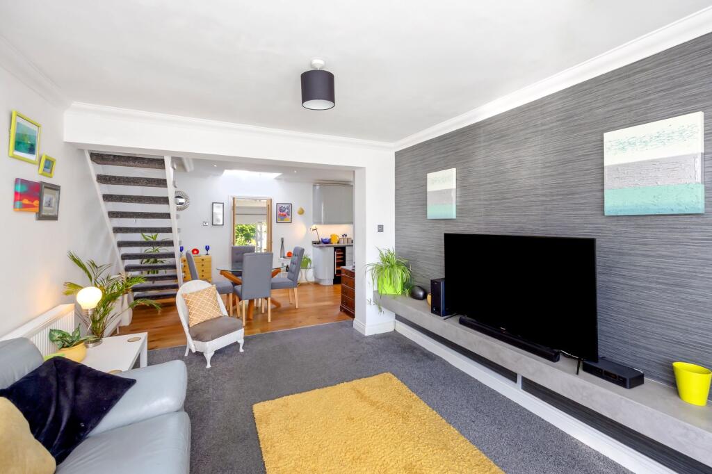 Larkfield Way, Brighton, BN1 photo 5