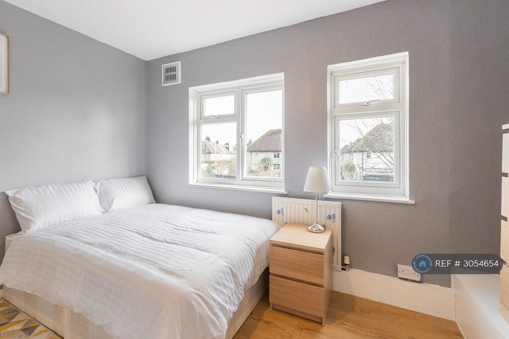 Apartment in Tilbury, Little Thurrock - More