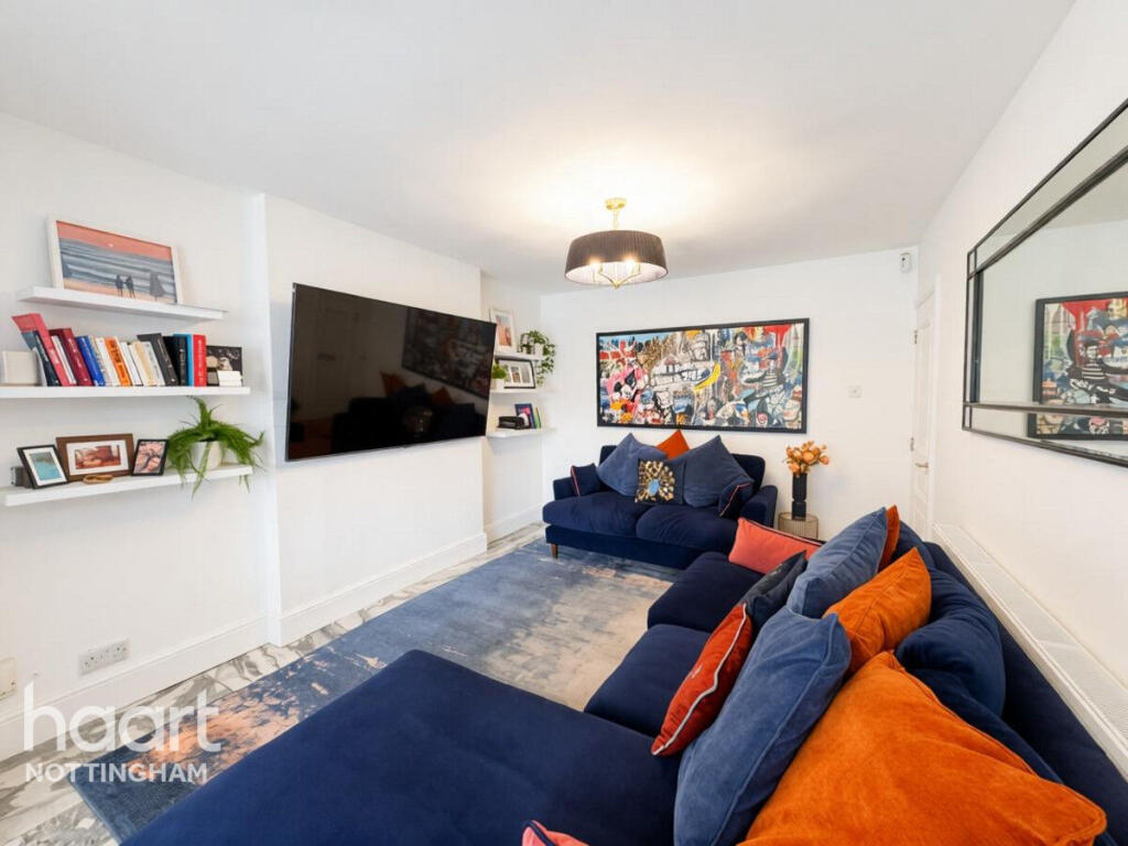 House in Gedling - View 5