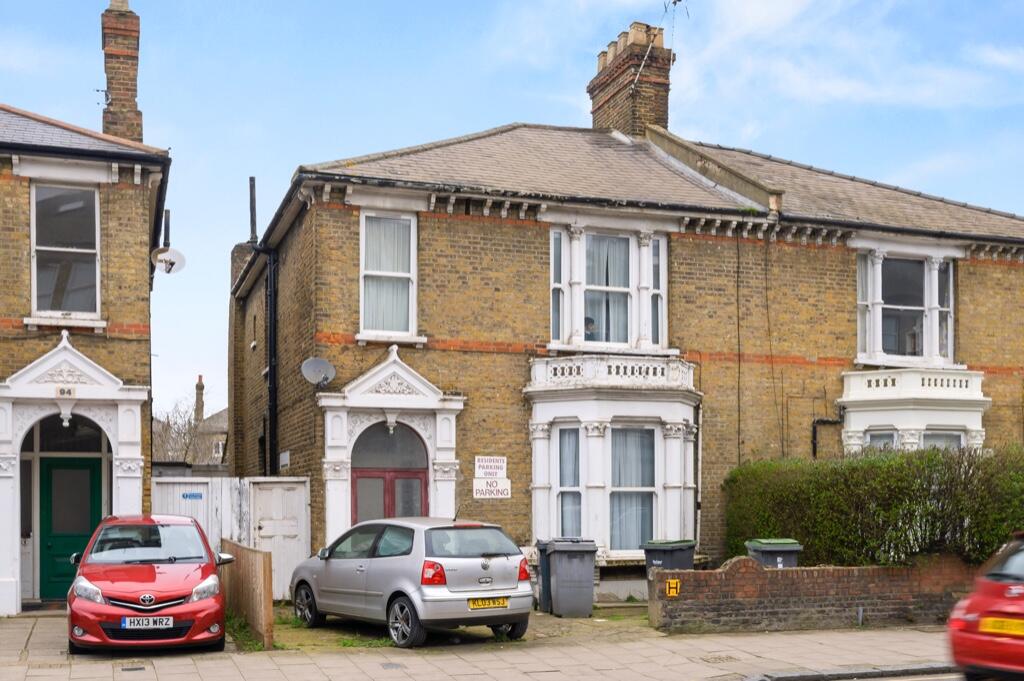 Main image of property: Turnpike Lane, London N8 0PH