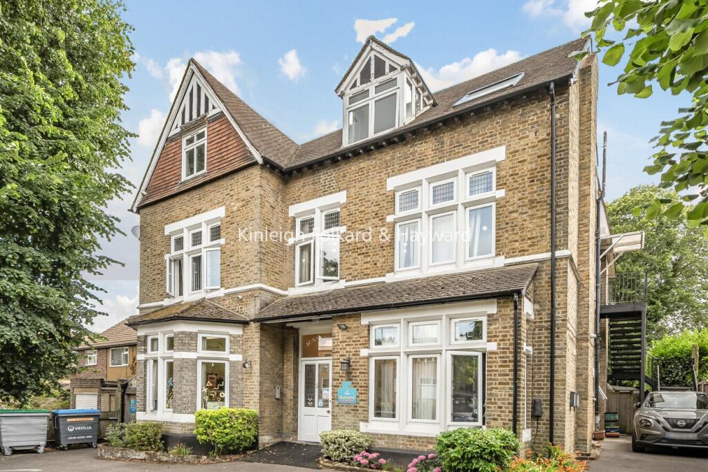 Apartment in Bromley - More