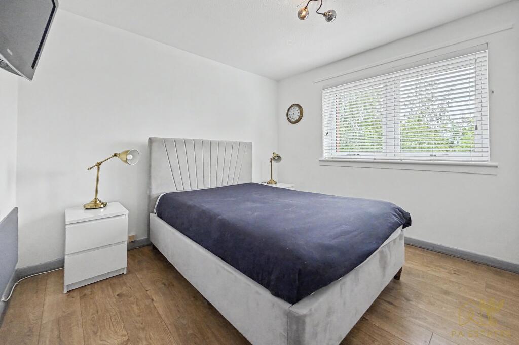 Apartment in Glasgow, Kirkfield - View 5