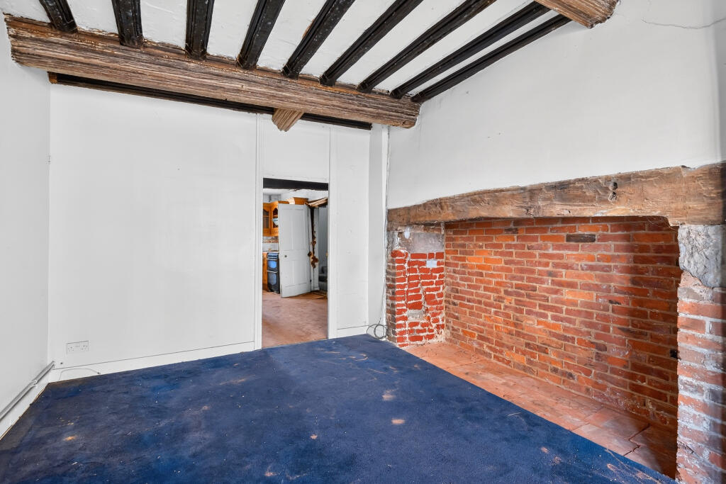 House in Rochester - View 4