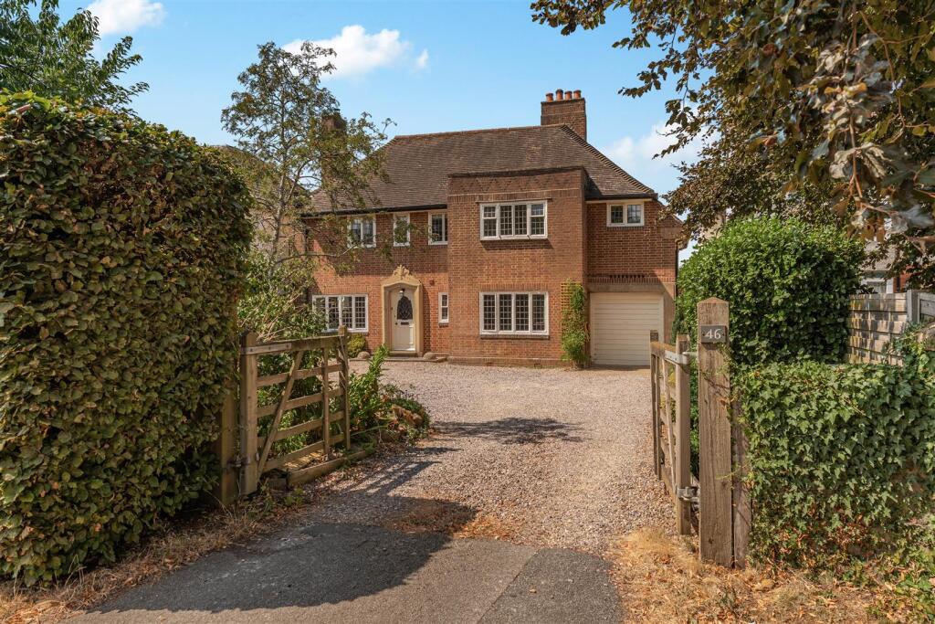 Main image of property: Bloxham Road, Banbury - Self-contained annexe