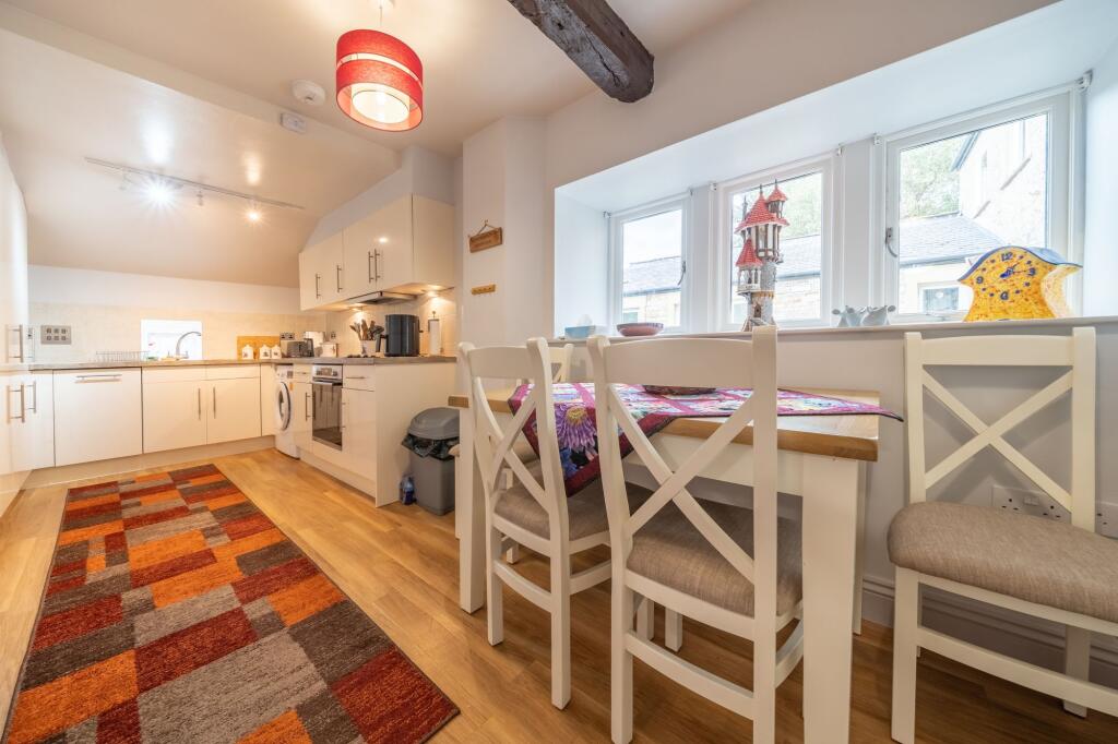 Apartment in Hornby - View 4