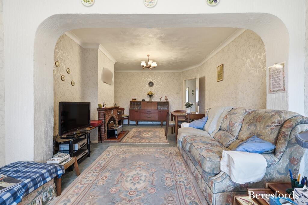 House in Brentwood, Essex - View 3