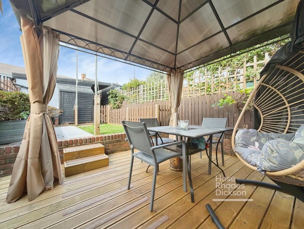 House in Cowes, Isle of Wight - View 2