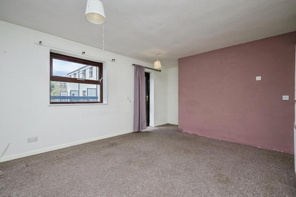 House in Plymouth - View 4