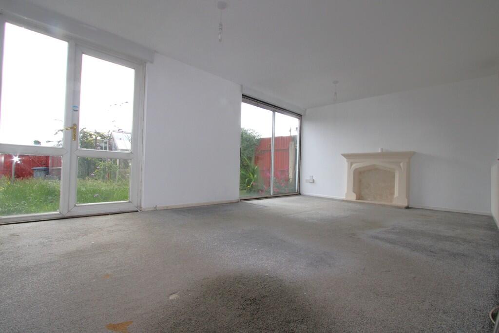 House in Solihull, Fordbridge - View 3