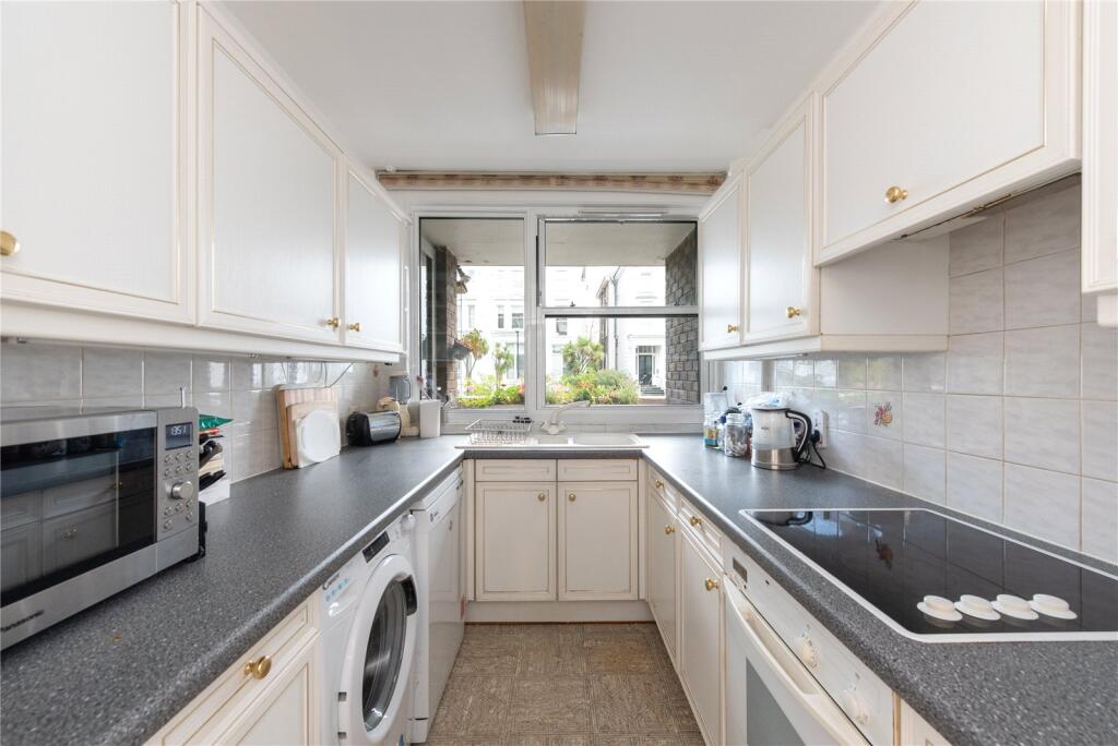Straffan Lodge, 1-3 Belsize Grove, London, NW3 photo 4