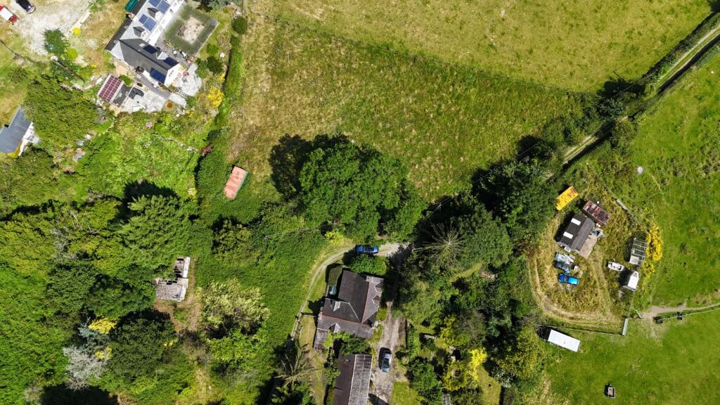 Bryn Hyfryd Bungalow, Dinbren Lodge To Dinbren Ucha, Llangollen, Sir Ddinbych, LL20 8ED photo 5