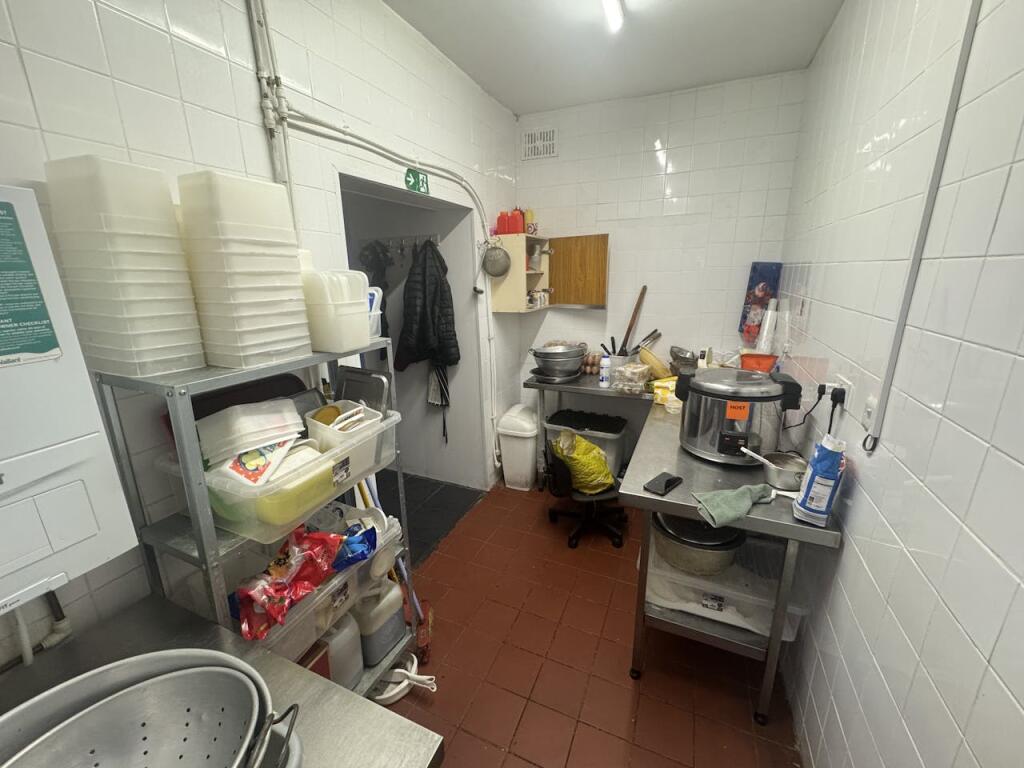 Additional image 4 of 1748 Pershore Road, Cotteridge, Birmingham, B30 3BH