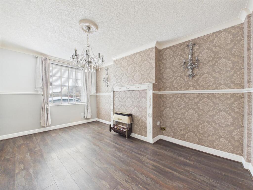 House in Porthcawl, Nottage - View 6