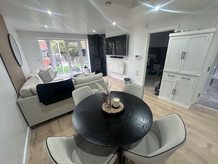 Apartment in Bristol, Manor Farm, Horfield - View 2