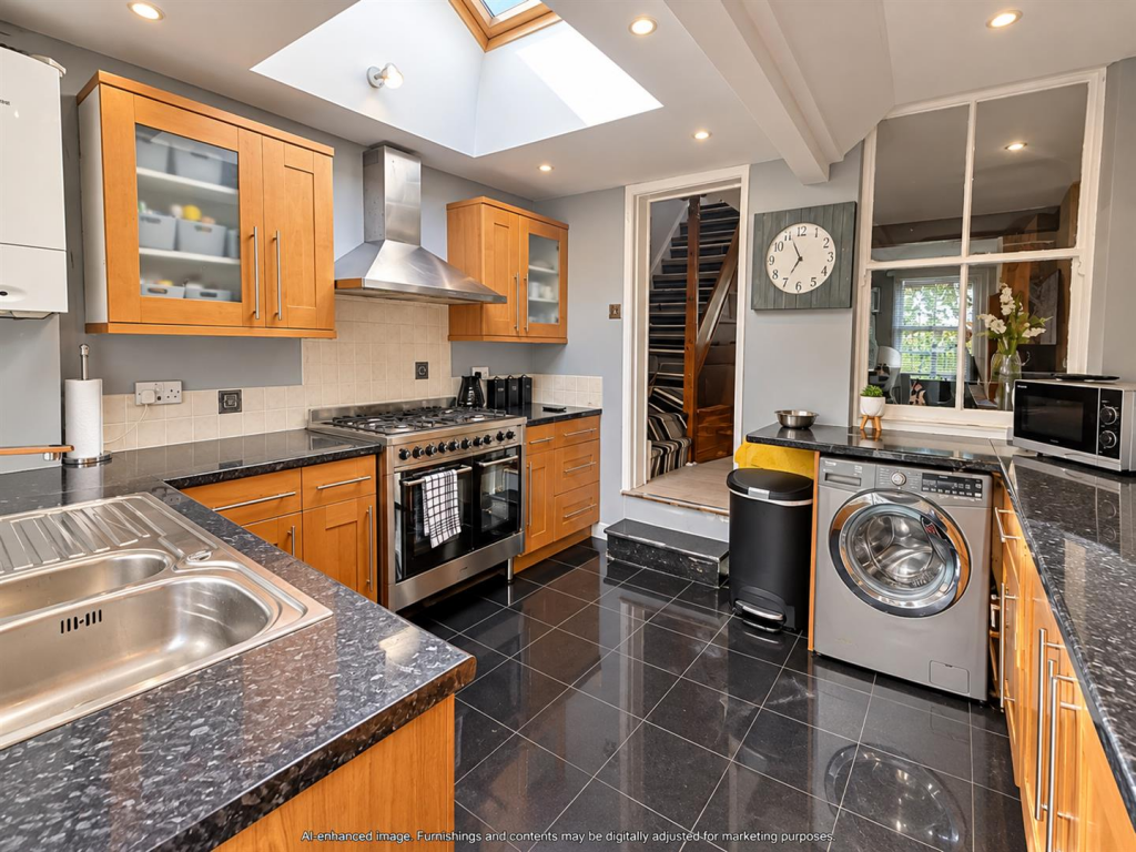 House in Enfield - More