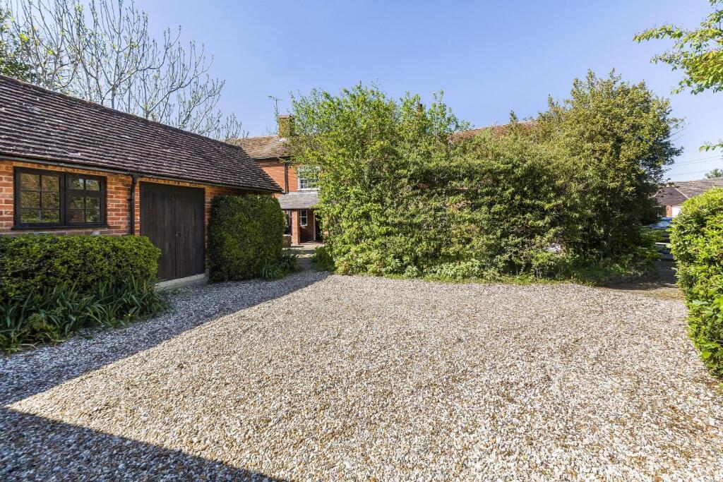 Sutton Wick farm House, Sutton Wick, Nr. Abingdon on Thames photo 5