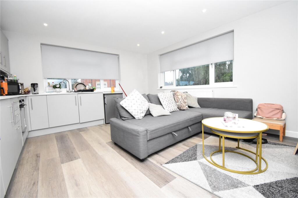 Main image of property: Queens Road, Newbury, RG14