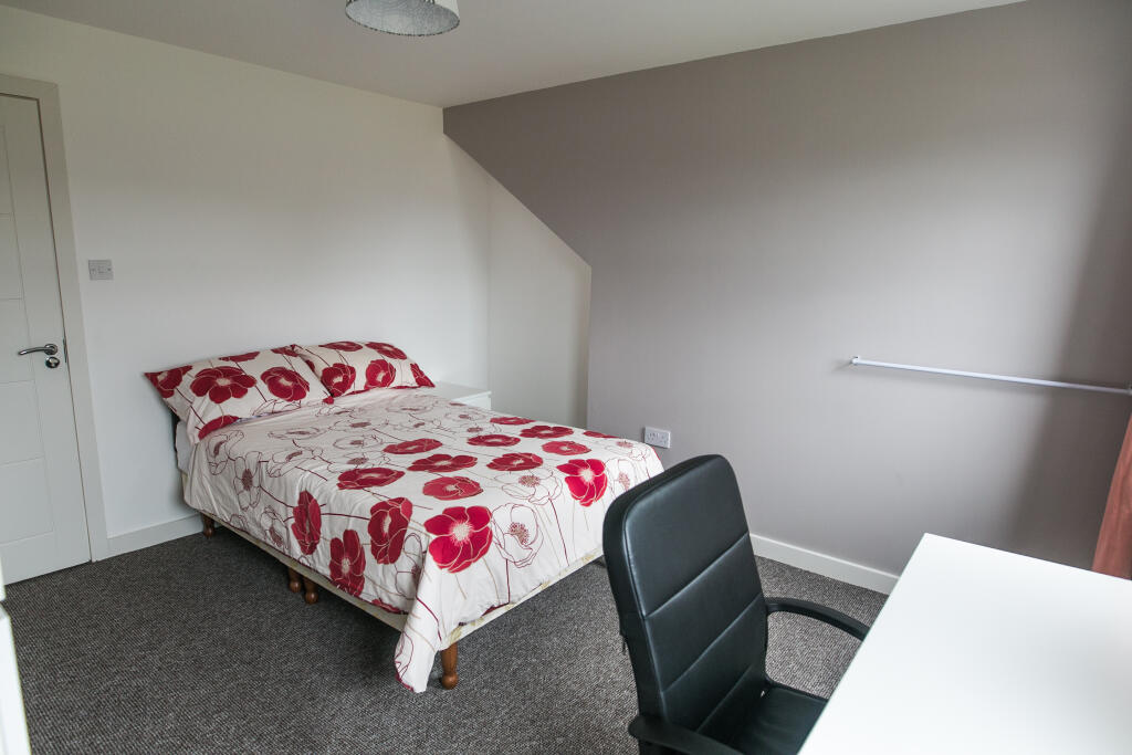 Additional image 6 of Mostyn Road - 5 bed, Edgbaston, West Midlands, B16