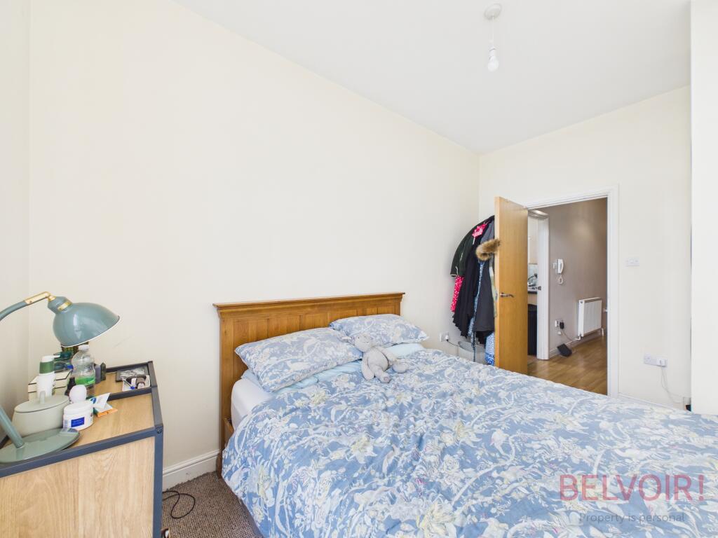 Apartment in Ashfield, Hucknall - More
