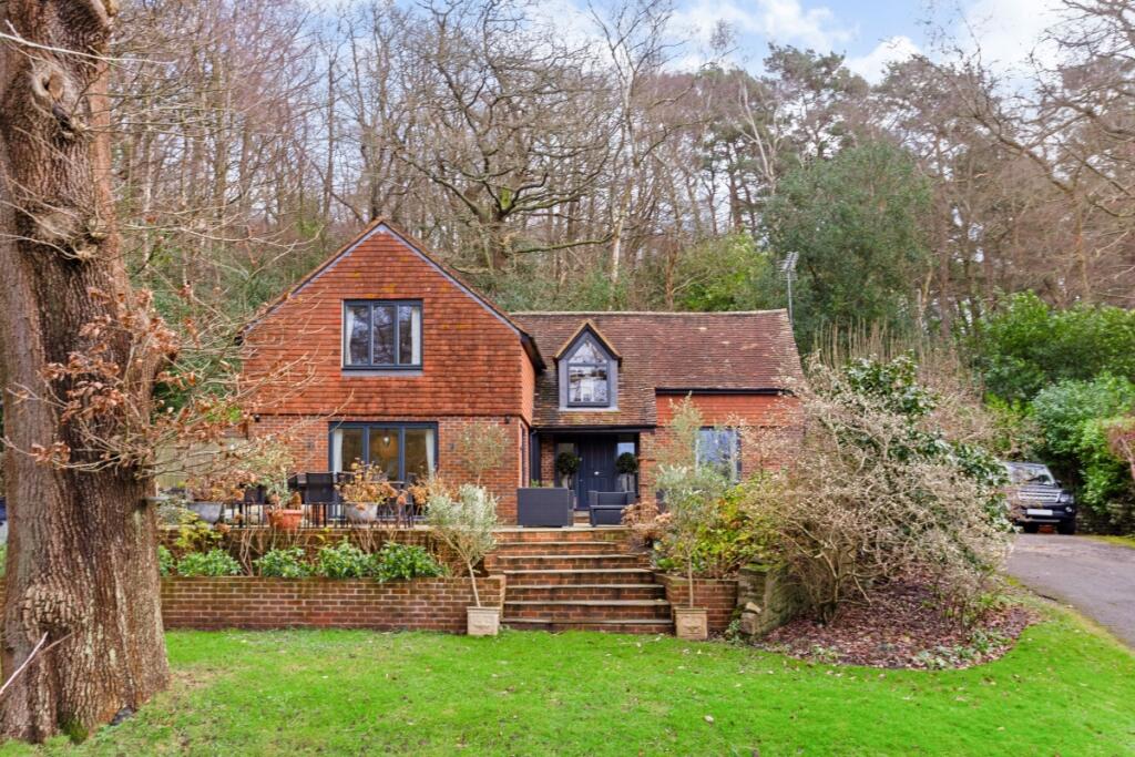 Main image of property: Stone Street Sevenoaks TN15