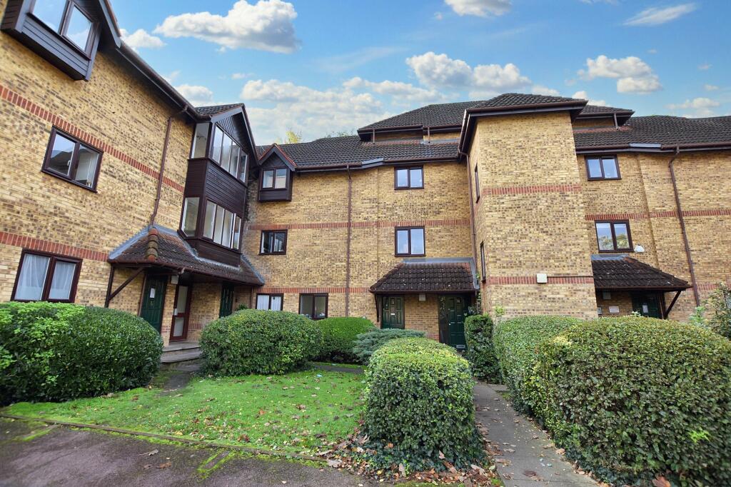 Main image of property: Linwood Close, London, SE5