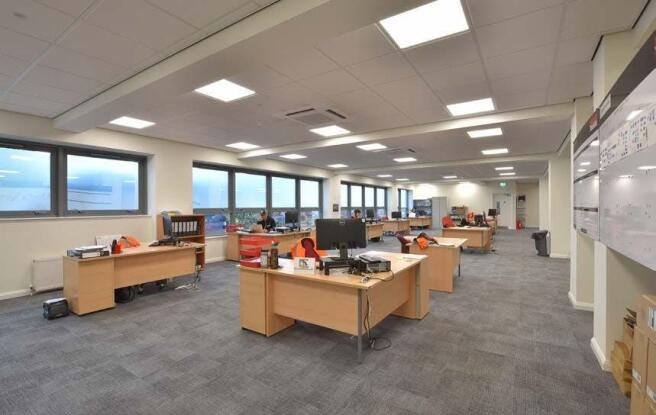 07_office_interior_open_plan.jpg