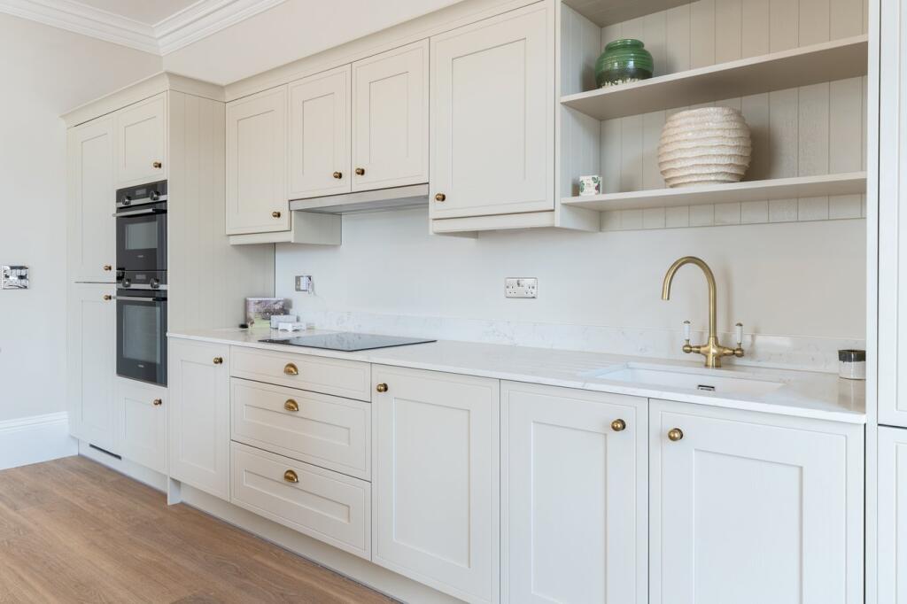 Additional image 3 of Stratford Road , Henley in Arden , Warwickshire, B95